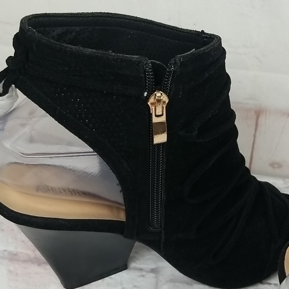 NWOT Ashley Stewart Black Wedge Boot - Picture 5 of 9